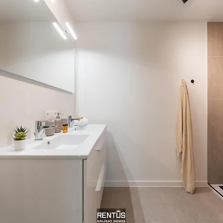 No Stress At Sea - Close To The Oostende