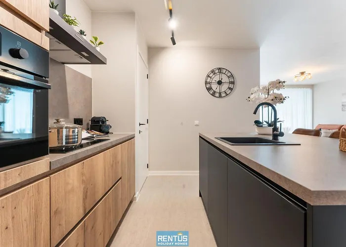 No Stress At Sea - Close To The * Oostende