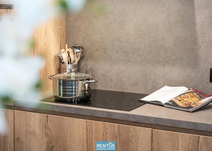 No Stress At Sea - Close To The Daire *