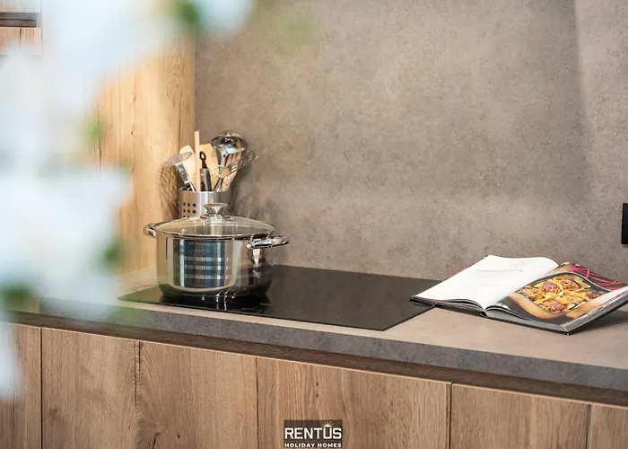 No Stress At Sea - Close To The Oostende